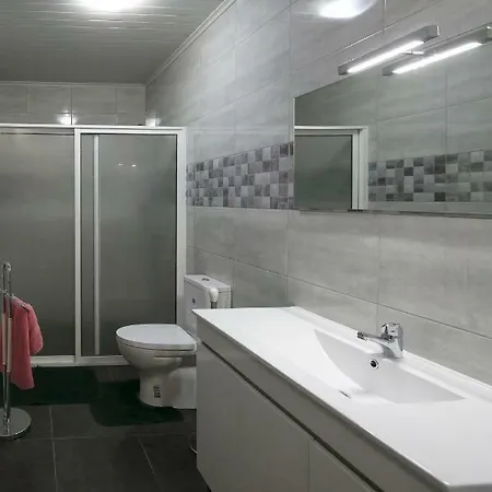 Lobos Rustic House Ii *